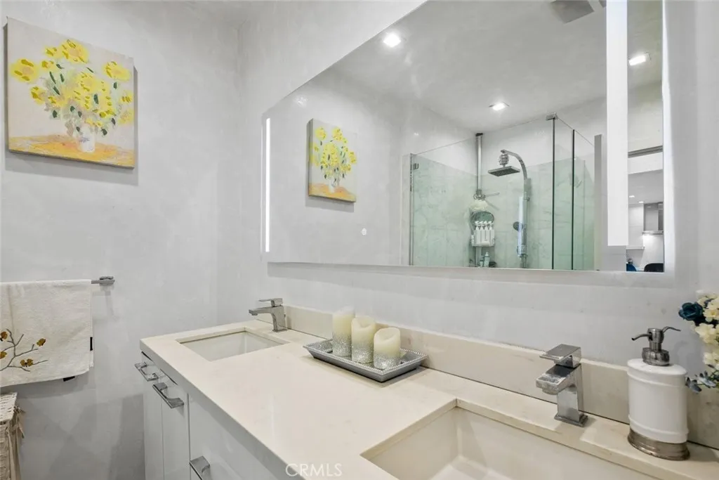 Additional image 77 of 2640 N Keystone Street, Burbank, CA 91504