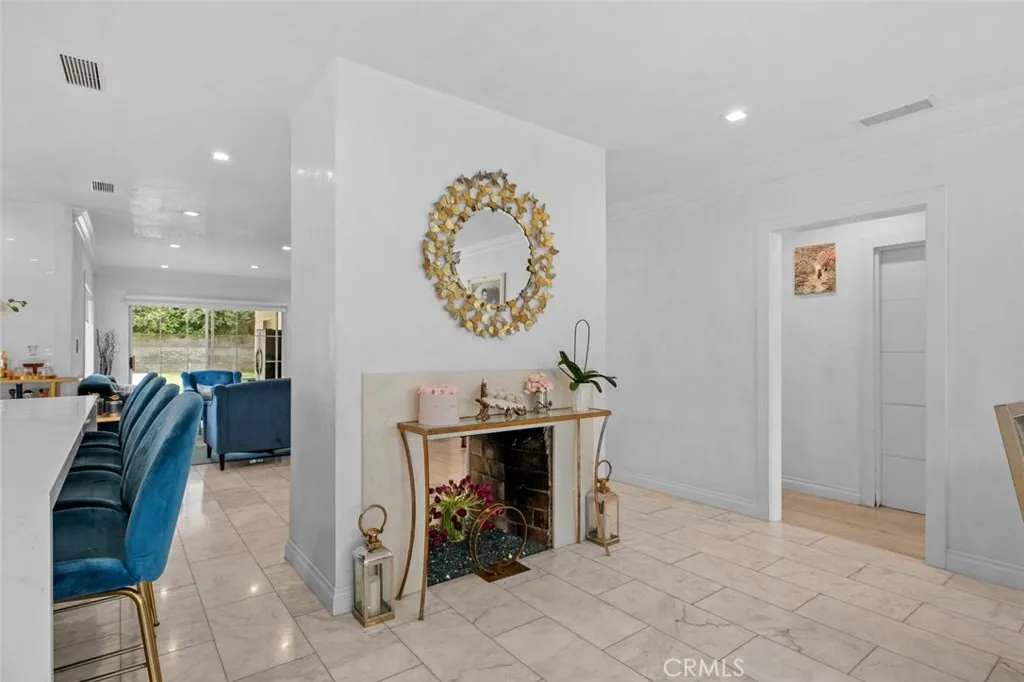 Additional image 64 of 2640 N Keystone Street, Burbank, CA 91504