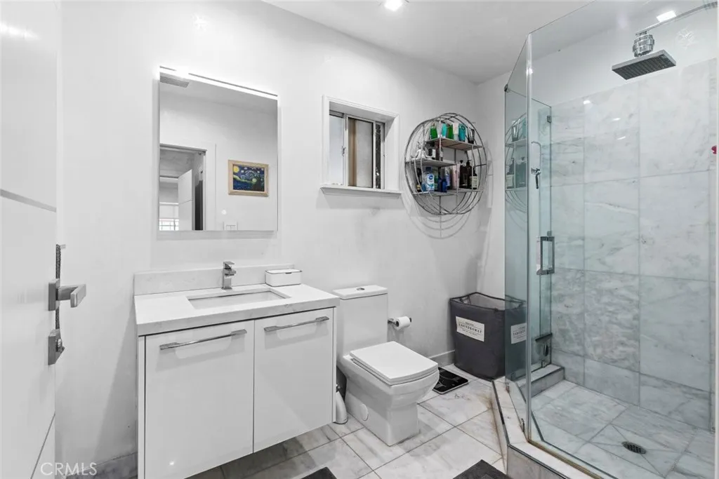 Additional image 81 of 2640 N Keystone Street, Burbank, CA 91504