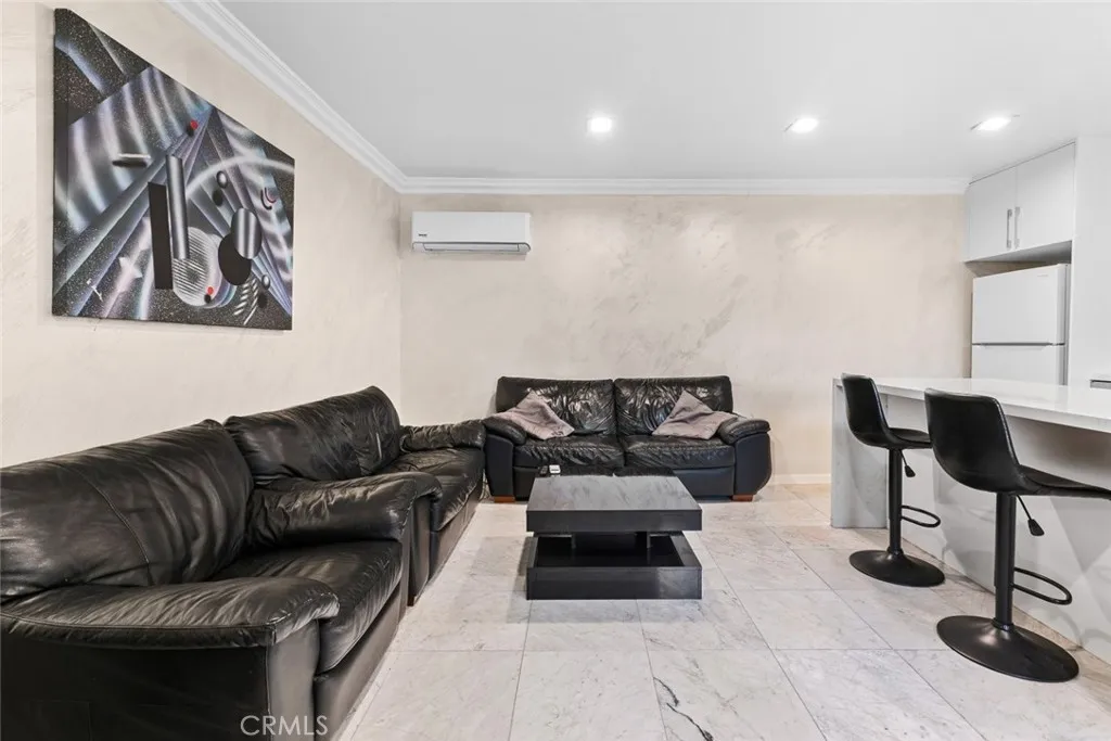 Additional image 90 of 2640 N Keystone Street, Burbank, CA 91504