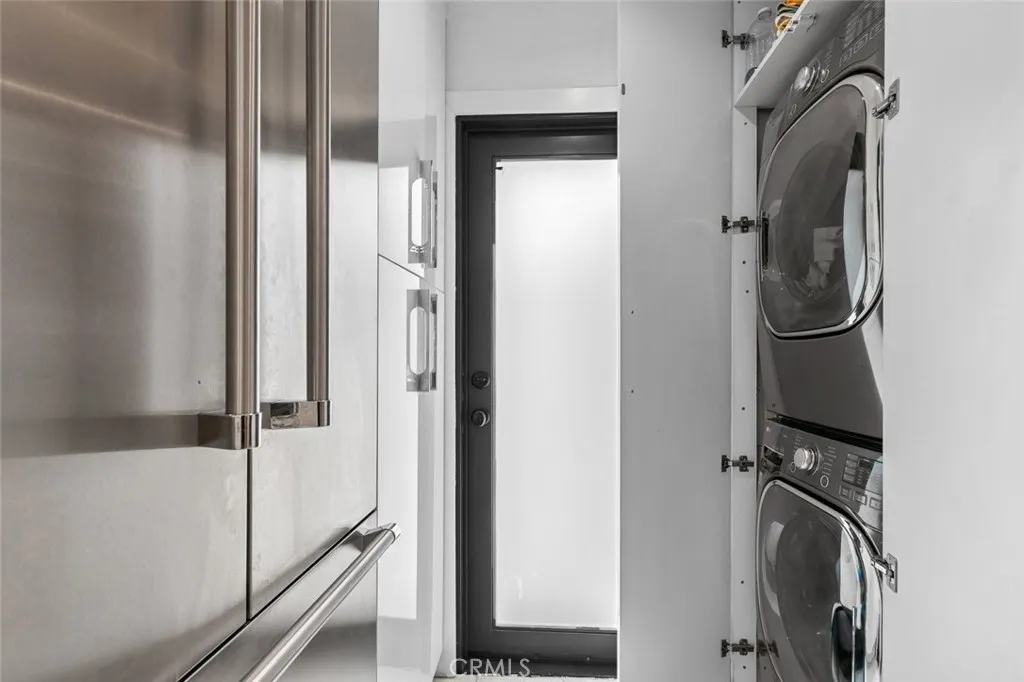 Additional image 15 of 2640 N Keystone Street, Burbank, CA 91504