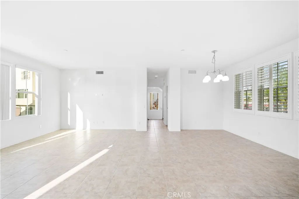 Additional image 107 of 227 Promenade St, Pomona, CA 91767