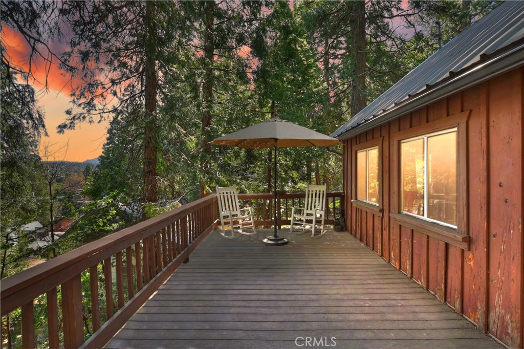 23329 Seeley Way, Crestline, CA 92325 - MLS#: EV23080877