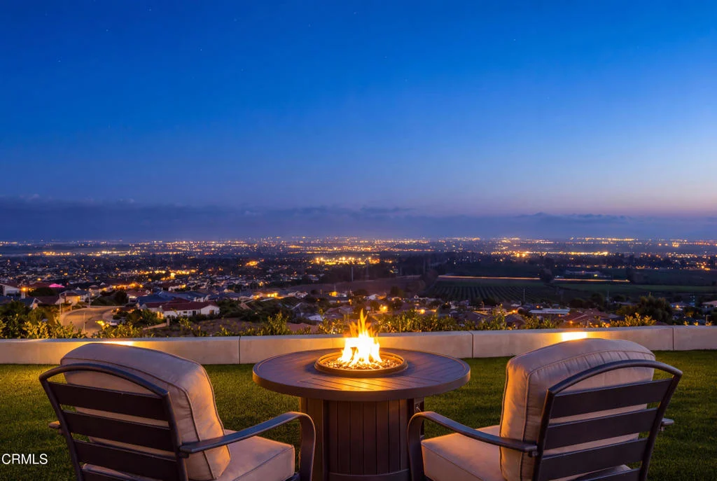 7152 Ridgecrest Court, Ventura, CA 93003