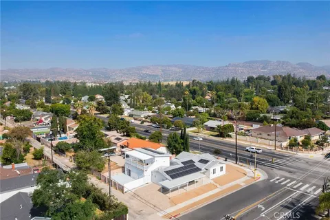 8245 Shoup Avenue, West Hills, CA MLS: SR25089731