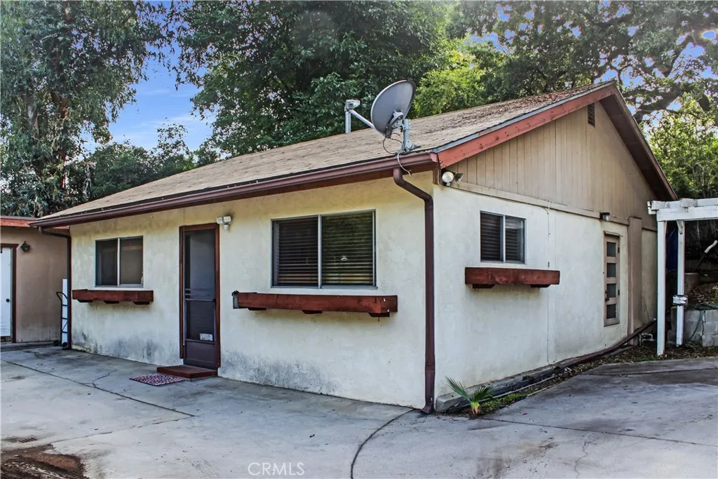 600 E Sierra Madre Blvd  