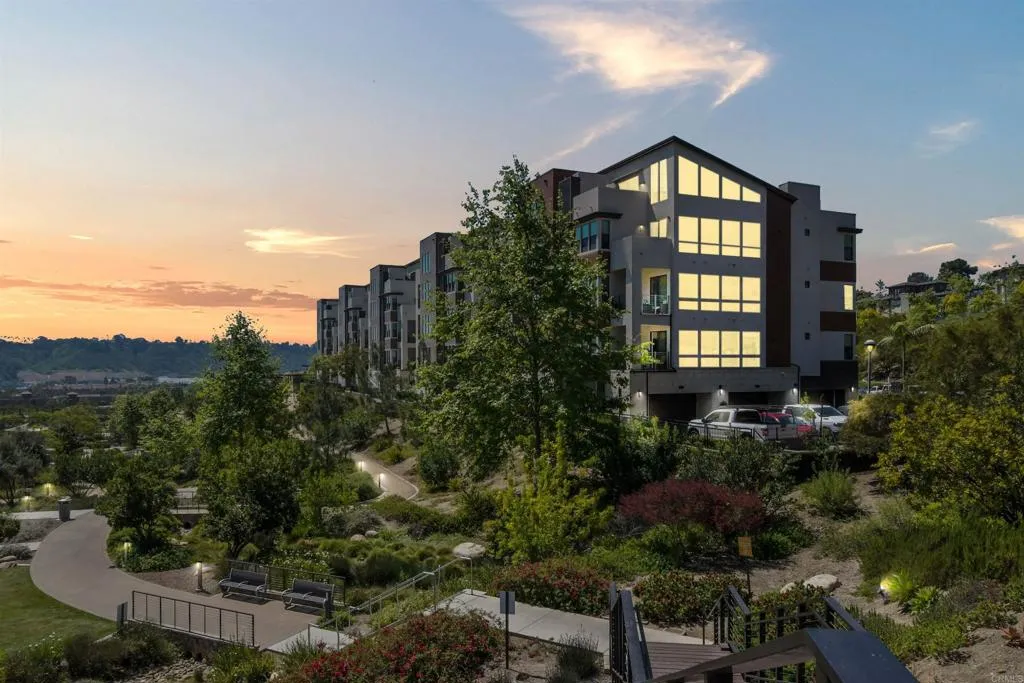 Additional image 37 of 8571 Aspect Dr, San Diego, CA 92108