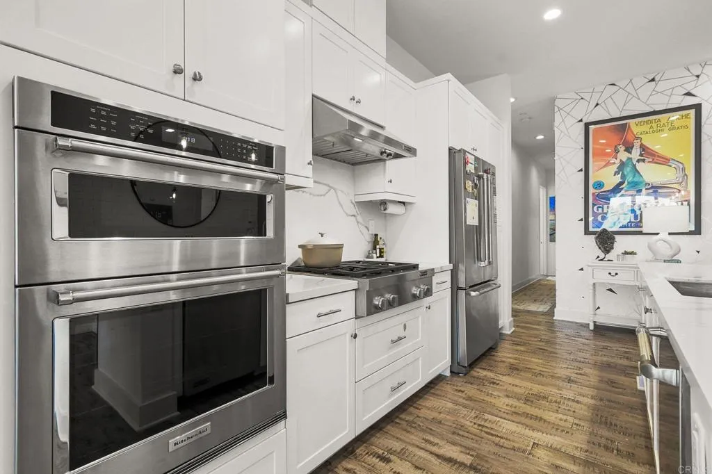 Additional image 8 of 8571 Aspect Dr, San Diego, CA 92108