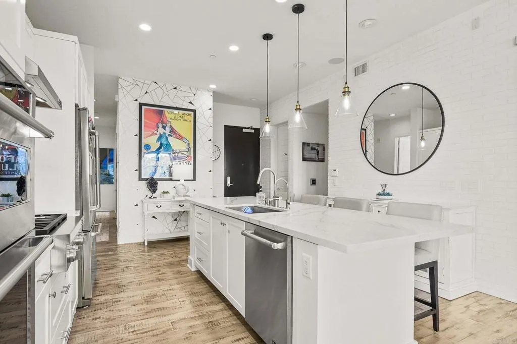 Additional image 7 of 8571 Aspect Dr, San Diego, CA 92108