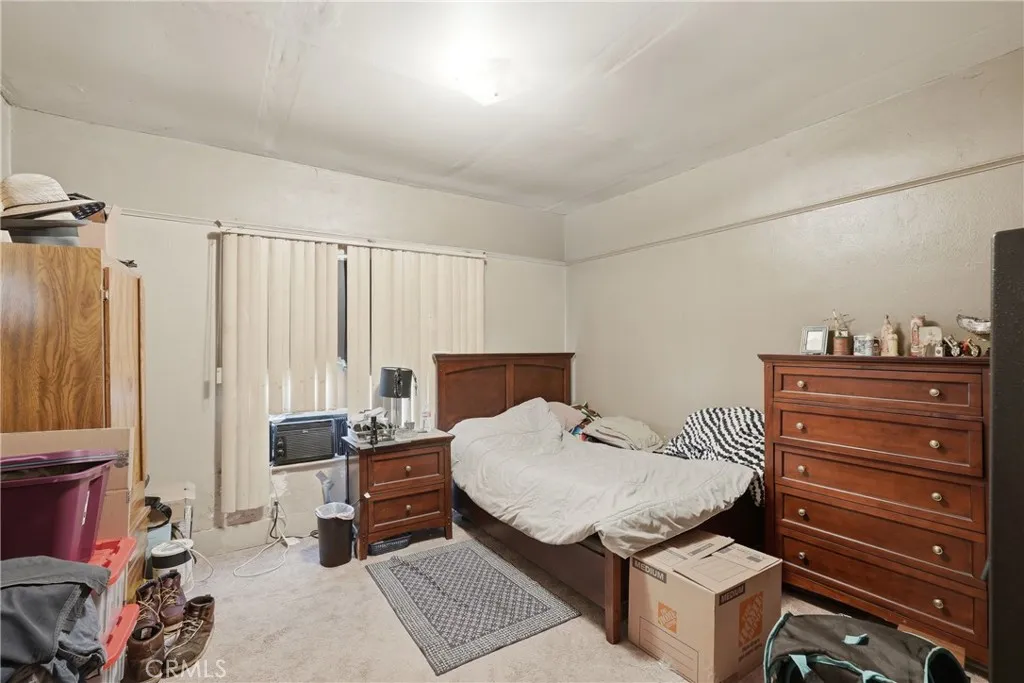 3878 E 1st St, Los Angeles, CA 90063