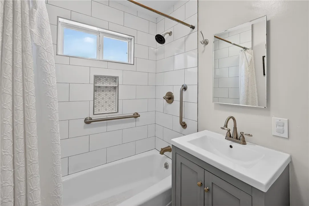 Additional image 95 of 357 Basetdale, La Puente, CA 91746