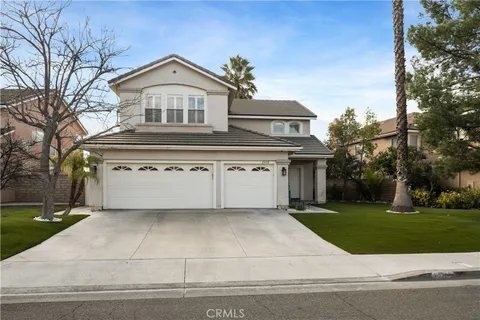 23718 Hathaway Drive, Valencia, CA MLS: SR25042620