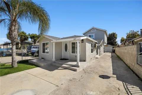 217 N Laurel Street, Santa Ana, CA MLS: PW25081929