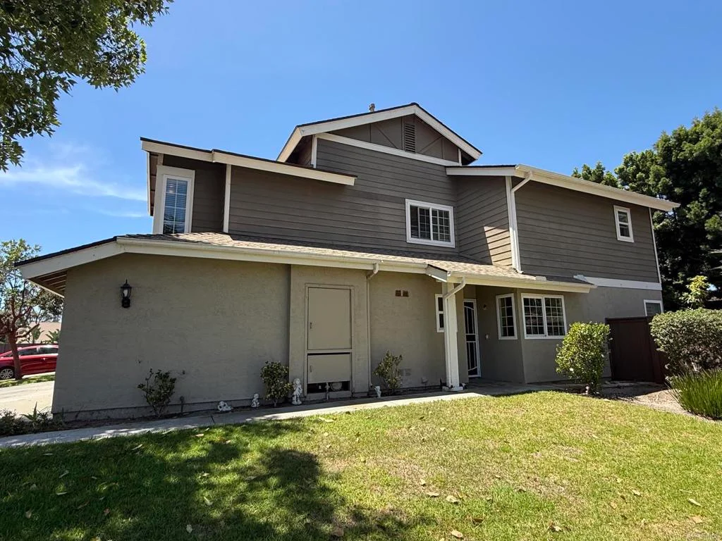 2980 Ridgefield Avenue, Carlsbad, CA 92010