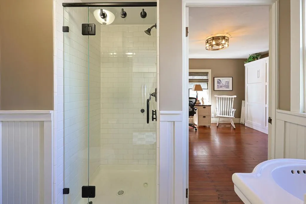 576 E, Coronado, CA 92118