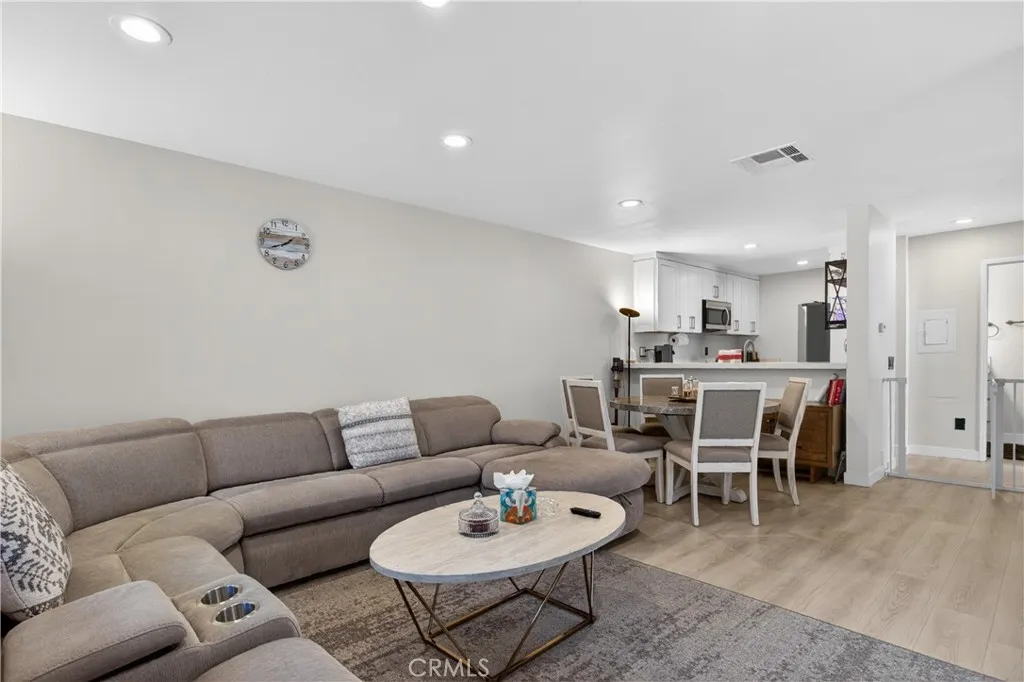 Additional image 31 of 60 Orange Blossom, Irvine, CA 92618