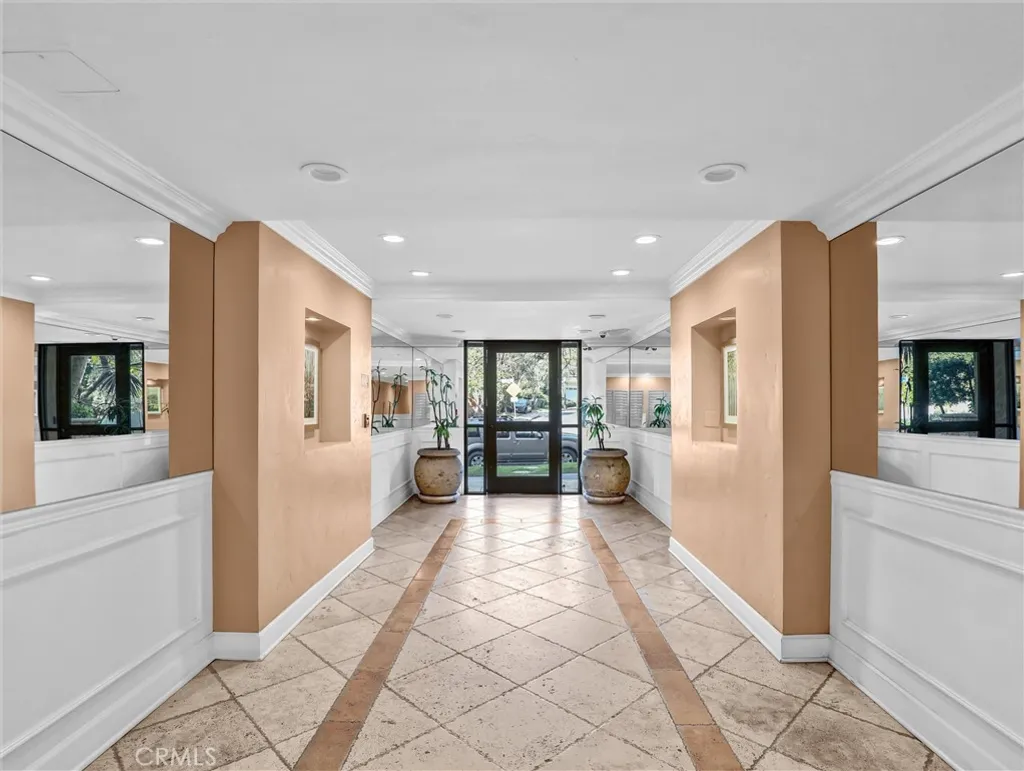 Additional image 6 of 440 Veteran Avenue Unit 102, Los Angeles, CA 90024