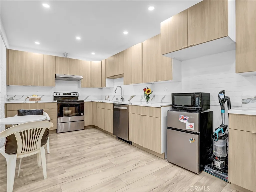 Additional image 42 of 440 Veteran Avenue Unit 102, Los Angeles, CA 90024