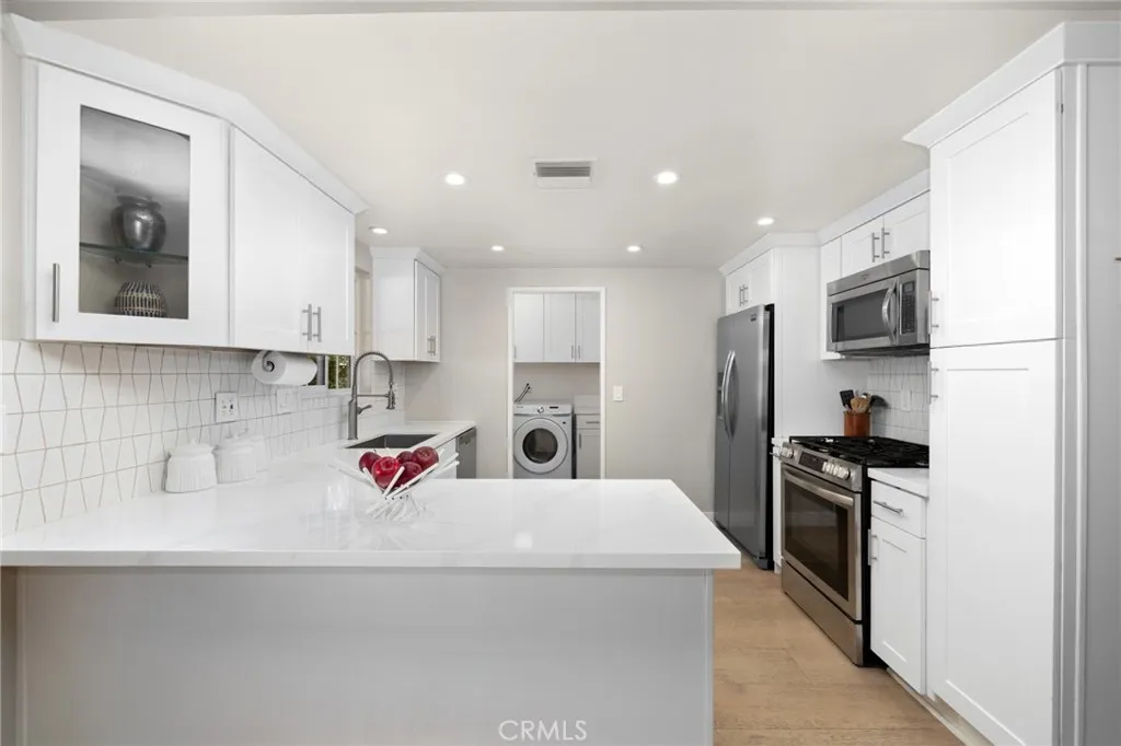 Additional image 72 of 348 N Mountain Ave, Monrovia, CA 91016