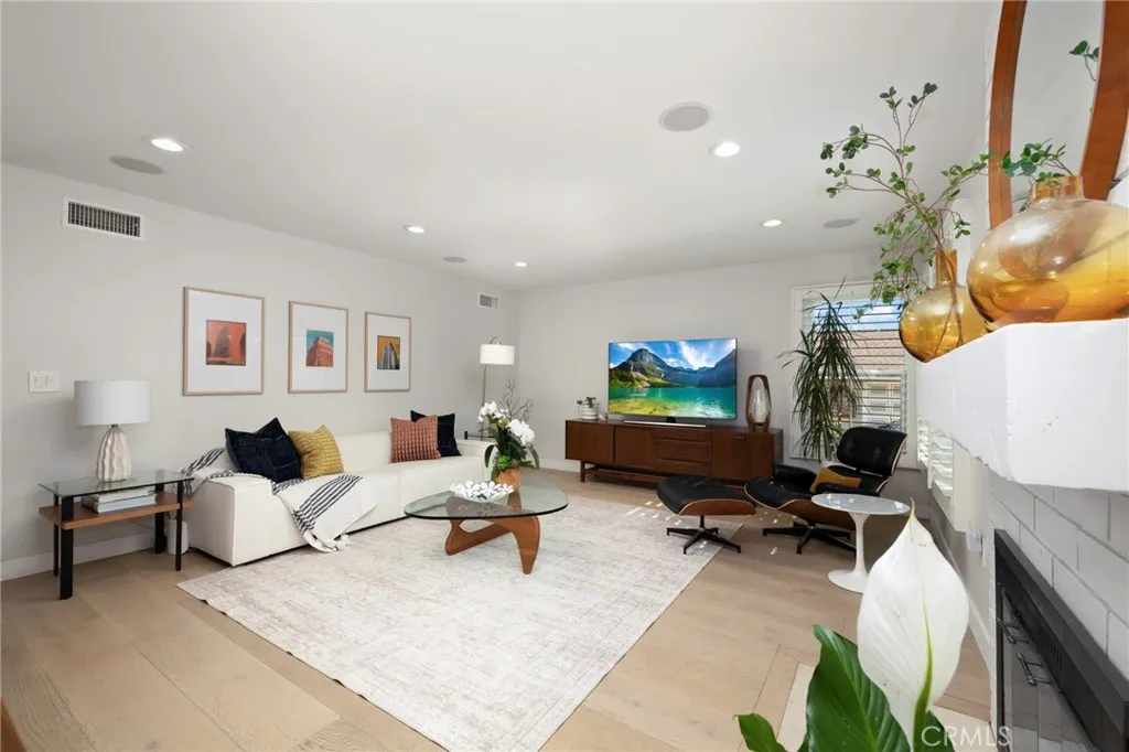 Additional image 65 of 348 N Mountain Ave, Monrovia, CA 91016