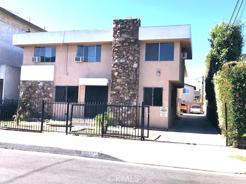 11413 Cedar Avenue Unit D, Hawthorne, CA MLS: SB25016375