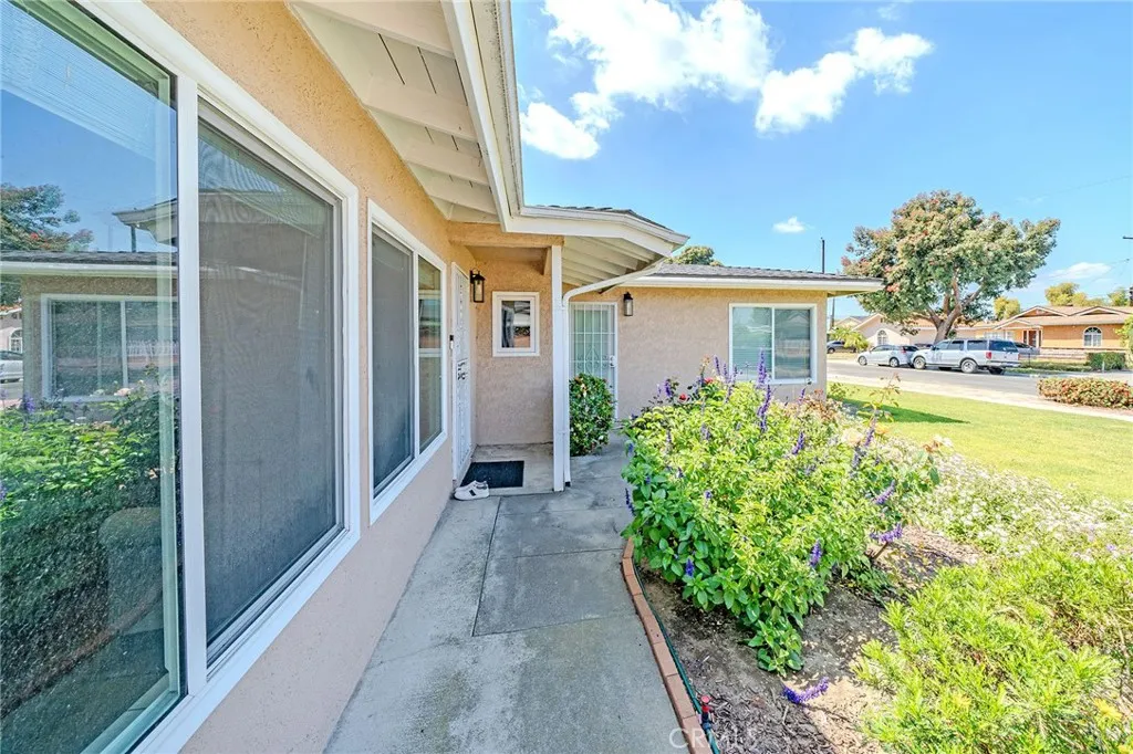 Additional image 67 of 11902 206th St, Lakewood, CA 90715