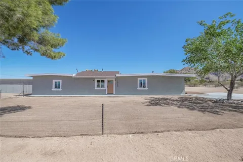 16762 Century Plant Road, Apple Valley, CA MLS: IV25108451