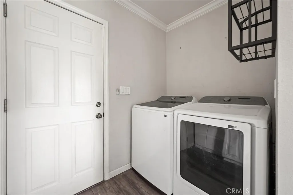 Additional image 15 of 7027 Gloria Avenue, Lake Balboa, CA 91406