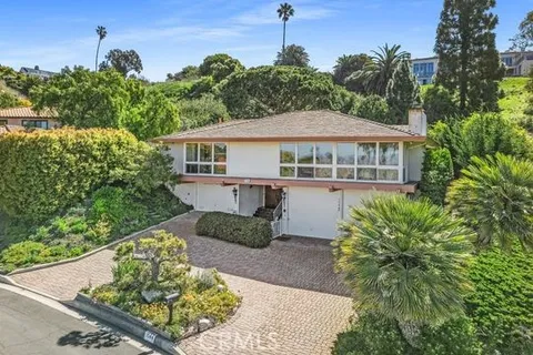 1544 Via Boronada, Palos Verdes Estates, CA MLS: PV25048267