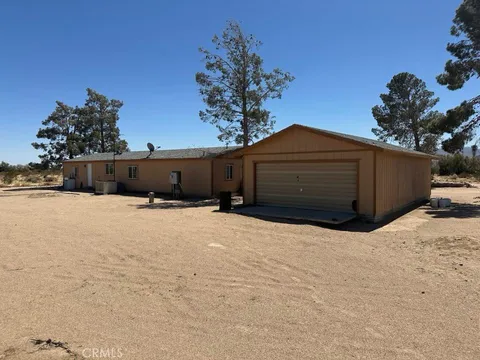45546 Cottonwood Road, Newberry Springs, CA MLS: OC25086834