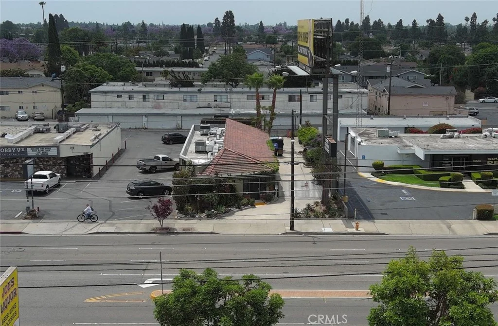 10622 Katella Ave, Garden Grove, CA 92840