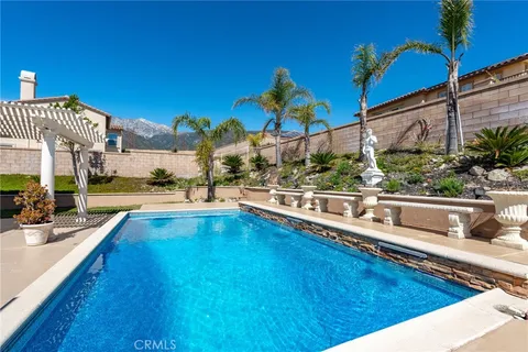 12680 Encino Court, Rancho Cucamonga, CA MLS: CV25051252