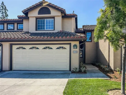 134 Mayfair, Aliso Viejo, CA MLS: PW25073062