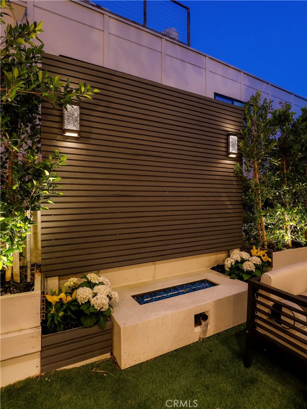 Additional image 65 of 2309 Cove Avenue, Los Angeles, CA 90039