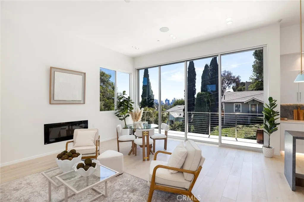 Additional image 75 of 2309 Cove Avenue, Los Angeles, CA 90039