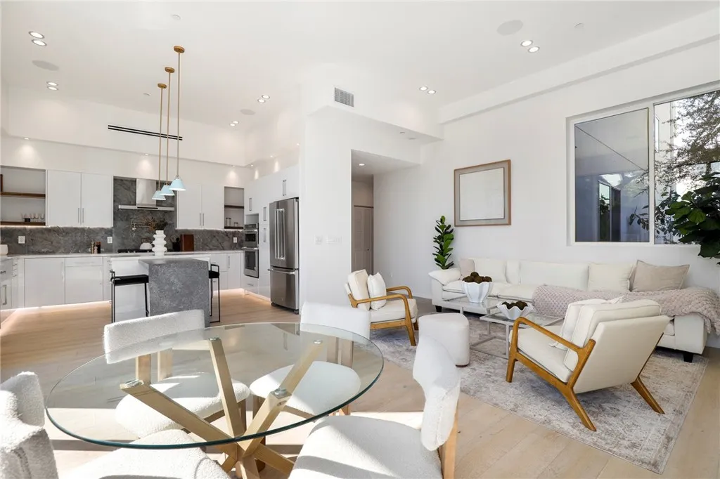 Additional image 7 of 2309 Cove Avenue, Los Angeles, CA 90039