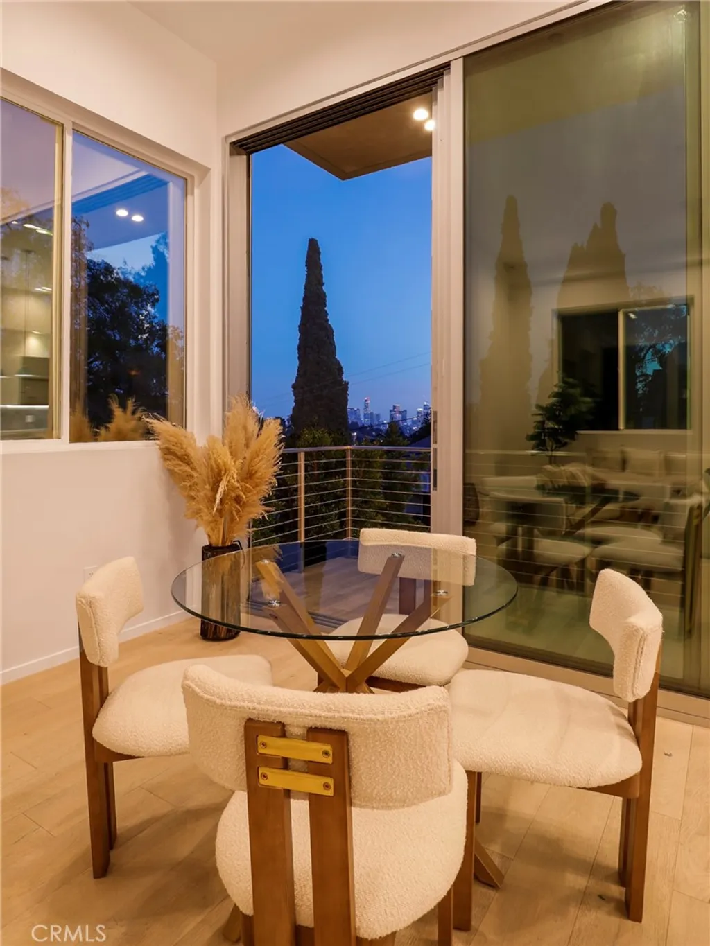 Additional image 57 of 2309 Cove Avenue, Los Angeles, CA 90039