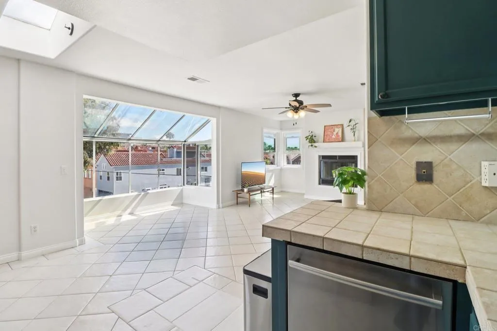 Additional image 11 of 503 N Tremont Street Unit G, Oceanside, CA 92054