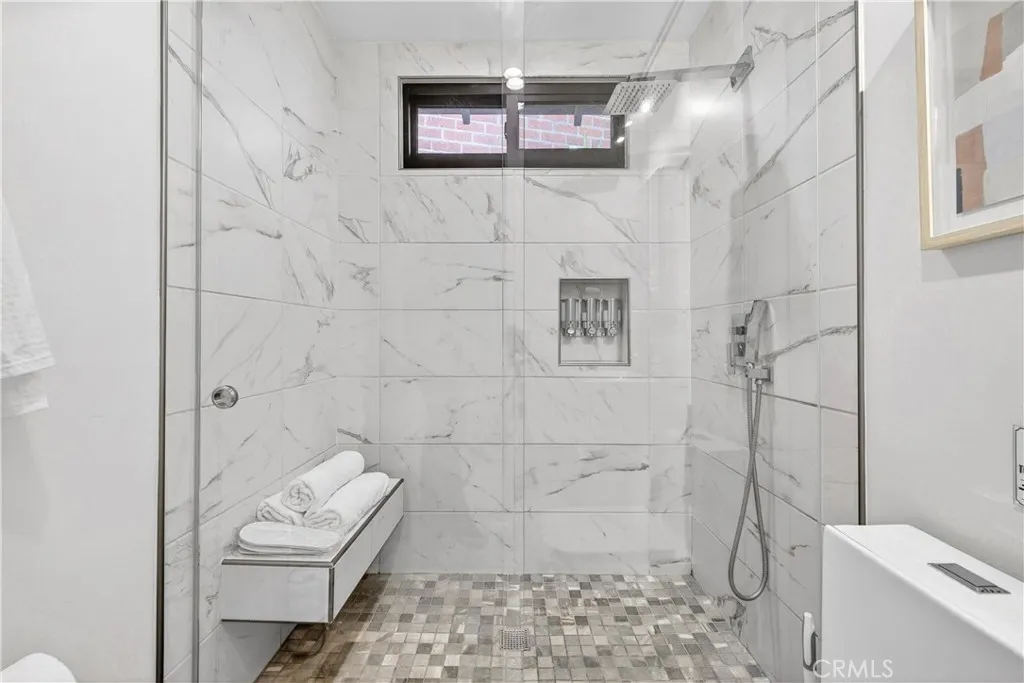 Additional image 31 of 2615 Clyde Ave, Los Angeles, CA 90016