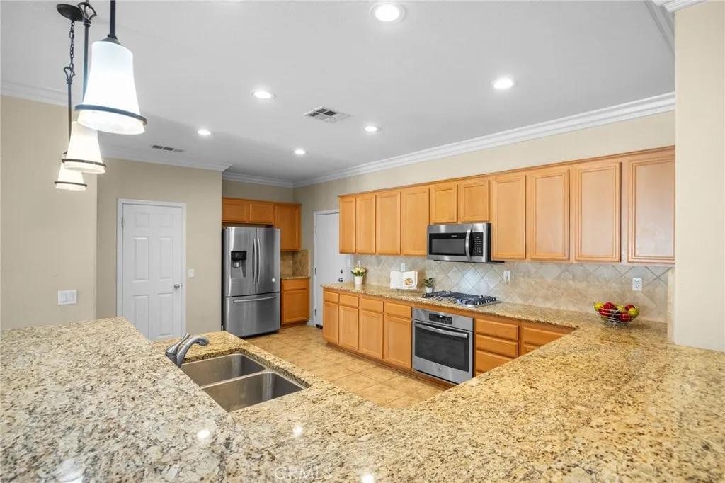 Additional image 57 of 1464 Petunia Court, Beaumont, CA 92223