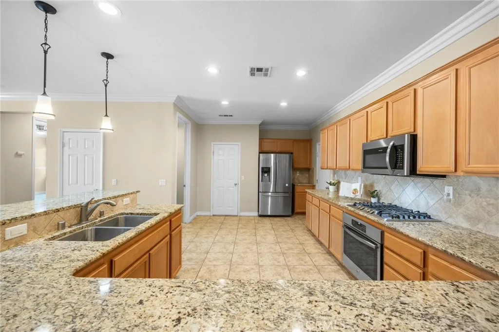 Additional image 58 of 1464 Petunia Court, Beaumont, CA 92223