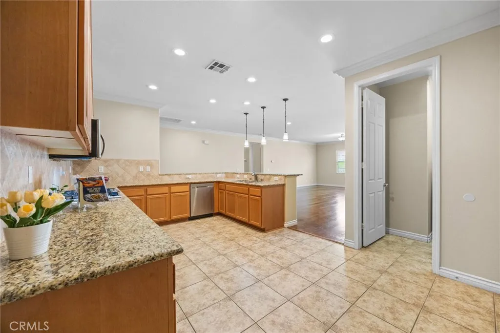 Additional image 18 of 1464 Petunia Court, Beaumont, CA 92223