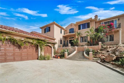 68 Ranchero Road, Bell Canyon, CA MLS: SR25020850