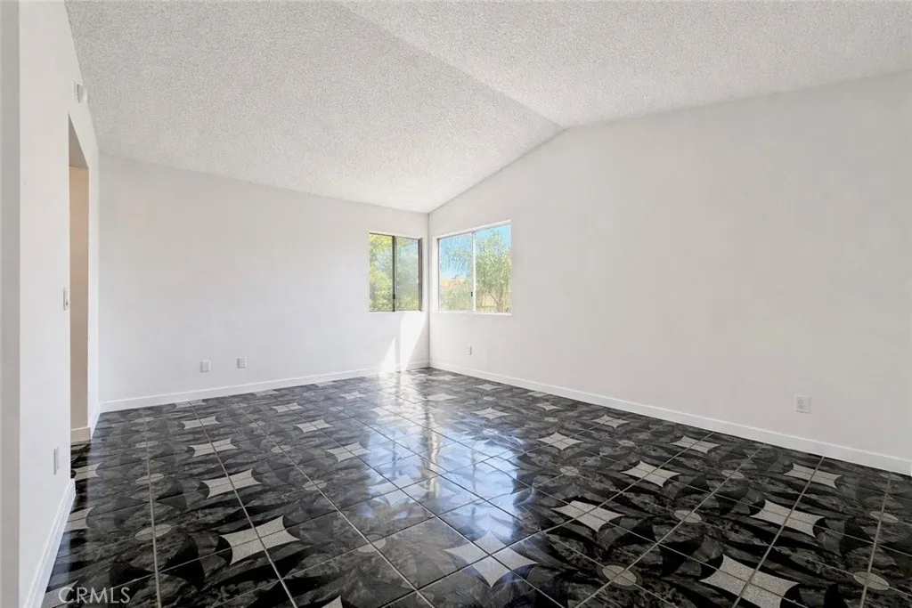 Additional image 34 of 359 Bahia Street, Perris, CA 92571