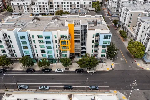 200 2nd Street Unit 105, Oakland, CA MLS: PW25082695