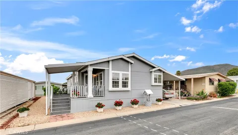 27701 Murrieta Road Unit 206, Menifee, CA MLS: SW25102896
