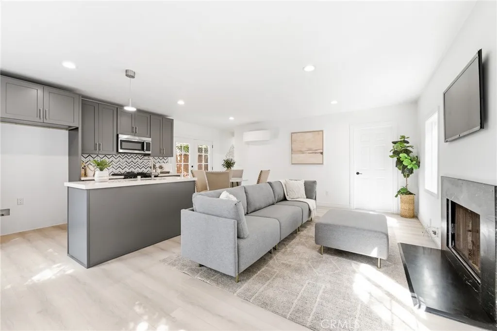 Additional image 9 of 12063 Woodbridge Street, Studio City, CA 91604