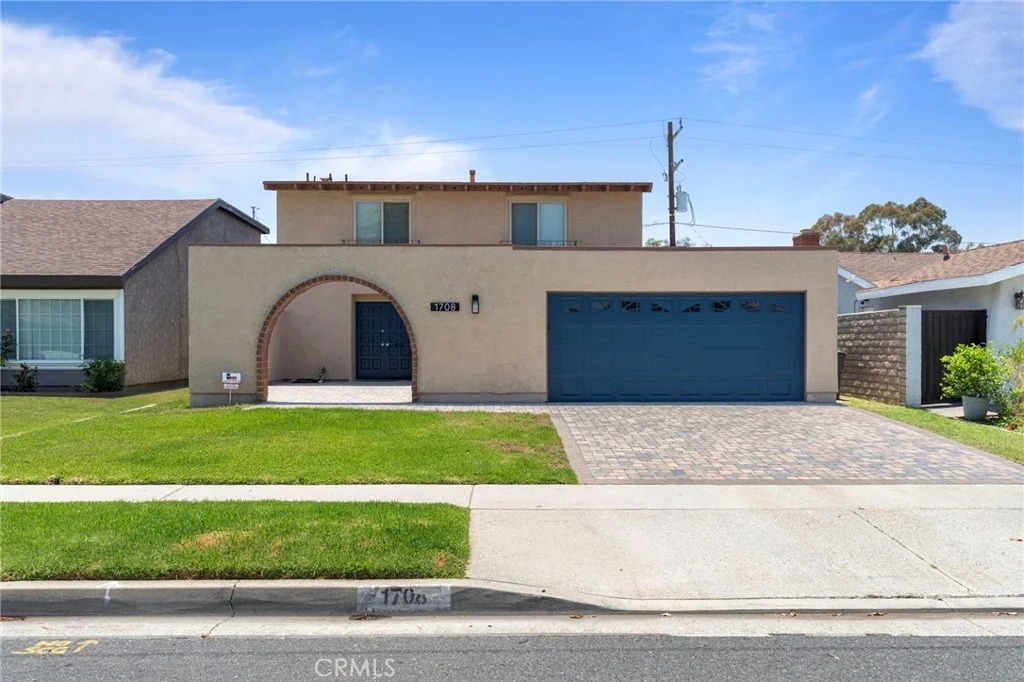 1708 E Cyrene Dr, Carson, CA 90746 photo 2