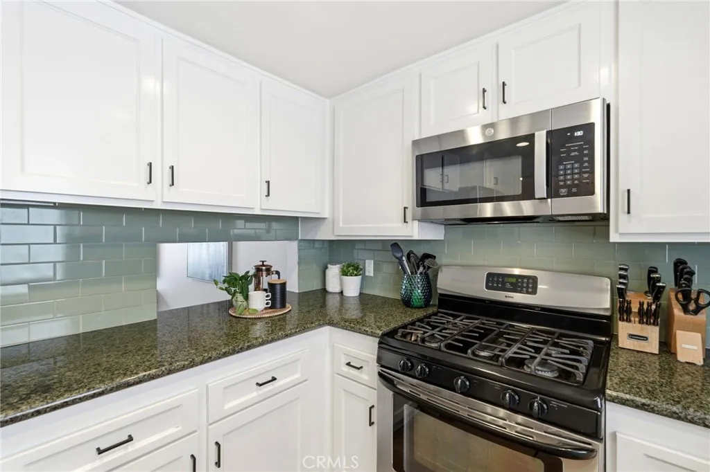 Additional image 8 of 4821 Riverton Ave Unit 2, North Hollywood, CA 91601