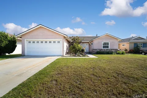 2848 W Westhaven Drive, Anaheim, CA MLS: OC25074389